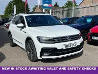 Używany VW Tiguan R-line 150 KM (110 kW) 2018 Biały SUV