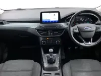 Używany Ford Focus Active 120 KM (88 kW) 2020 Biały Kombi