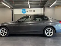 Usado BMW 320 Comfort Edition 184 HP (135 kW) 2014 Cinzento Sedan