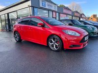 Used Ford Focus ST 250 HP (183 kW) 2014 Red Hatchback