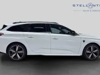 Used Peugeot 308 SW GT 134 HP (98 kW) 2025 White Estate