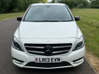Used Mercedes B180 2013 White Hatchback