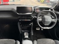 Used Peugeot 2008 Premium 131 HP (96 kW) 2022 SUV
