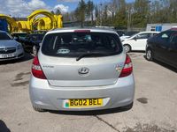 Used Hyundai i20 Style 99 HP (72 kW) 2010 Silver Hatchback