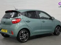 Used Hyundai i10 Premium 67 HP (49 kW) 2021 Green Hatchback