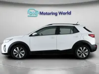 Używany Kia Stonic 2023 Biały SUV