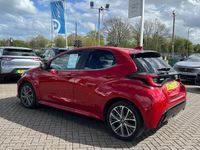 Usata Toyota Yaris Hybrid 114 CV (83 kW) 2023 Rosso
