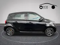 Used Smart ForFour Premium 71 HP (52 kW) 2017 Black Hatchback