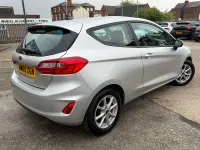 Used Ford Fiesta Zetec 83 HP (61 kW) 2019 Silver Hatchback