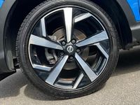 Used Nissan Qashqai Tekna 115 HP (84 kW) 2017 Blue SUV