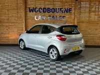 Used Hyundai i10 SE 67 HP (49 kW) 2022 Silver Hatchback