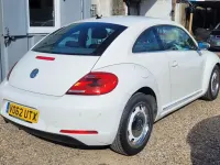 Used VW Beetle Design 105 HP (77 kW) 2012 White Hatchback