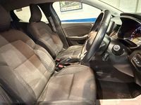 Used Renault Clio V Iconic 101 HP (74 kW) 2020 Hatchback