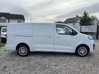 Second-hand Vauxhall Vivaro S 100 CP (73 kW) 2023 Alb Monovolum