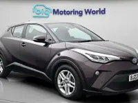 Used Toyota C-HR 122 HP (89 kW) 2023 Purple SUV