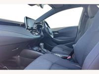 Used Toyota Corolla Design 120 HP (88 kW) 2019 Red Hatchback