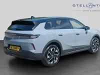 Used Vauxhall Grandland X GSe 134 HP (98 kW) 2025 Grey SUV
