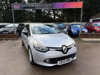 Used Renault Clio IV Dynamique 90 HP (66 kW) 2013 Silver Hatchback