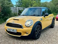 Used Mini Cooper S Hatch 175 HP (128 kW) 2007 Yellow Hatchback