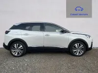 Used Peugeot 3008 Premium 130 HP (95 kW) 2019 White SUV