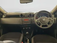 Begagnad Dacia Duster Essentiel 100 HK (73 kW) 2022 Orange Halvkombi