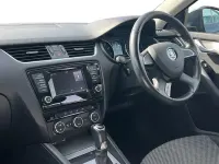 Usado Skoda Octavia SE 140 HP (102 kW) 2015 Cinzento Citadino