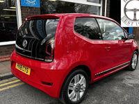 Used VW up! Beats 60 HP (44 kW) 2018 Red Hatchback