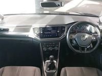 Used VW T-Roc SE 115 HP (84 kW) 2018 Black SUV