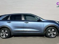 Used Kia Niro 139 HP (102 kW) 2019 Blue SUV