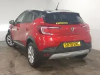Used Renault Captur Iconic 100 HP (73 kW) 2020 Red SUV
