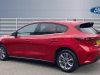 Used Ford Focus Titanium 155 HP (114 kW) 2023 Red Hatchback