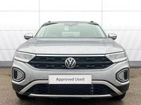 Used VW T-Roc Life 150 HP (110 kW) 2024 Silver SUV