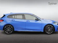Używany BMW M135 Comfort Edition 306 KM (225 kW) 2021 Niebieski Hatchback