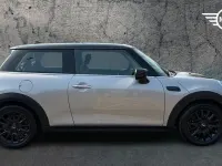 Used Mini Cooper Classic 134 HP (98 kW) 2022 Silver Hatchback