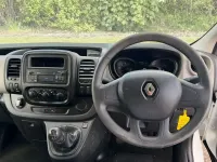 Used Renault Trafic Business 2018 White MPV