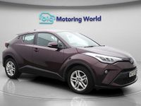 Used Toyota C-HR 122 HP (89 kW) 2022 Mauve/purple SUV