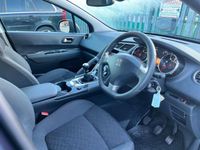 Used Peugeot 3008 Active 2014 Blue Hatchback