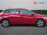 Used Hyundai i20 Advanced 100 HP (73 kW) 2025 Red Hatchback