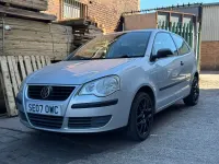 Begagnad VW Polo 2007 Silver Halvkombi
