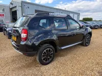 Usado Dacia Duster Prestige 110 CV (80 kW) 2017 Negro SUV