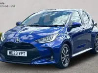 Used Toyota Yaris Design 116 HP (85 kW) 2023 Galactic blue Hatchback