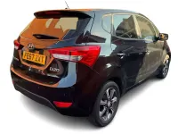 Used Hyundai ix20 Premium 125 HP (91 kW) 2017 Black Hatchback