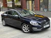 Usado Volvo S60 SE 2018 Azul Berlina