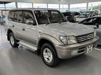 Used Toyota Land Cruiser 2005 White/gold SUV