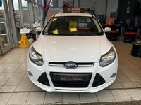 Used Ford Focus Zetec 115 HP (84 kW) 2014 White Hatchback