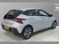 Used Hyundai i20 Advanced 100 HP (73 kW) 2025 Grey Hatchback