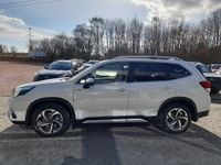 Begagnad Subaru Forester Premium 150 HK (110 kW) 2023 Vit SUV