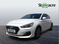Used Hyundai i30 SE 120 HP (88 kW) 2019 White Hatchback