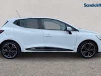 Used Renault Clio IV Dynamique 90 HP (66 kW) 2016 White Hatchback