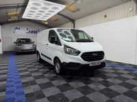 Used Ford Transit Custom 105 HP (77 kW) 2019 White Van